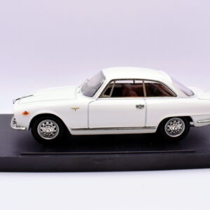 Modellino auto scala 1:43 alfa romeo 2600 sprint bang diecast modellismo da collezione