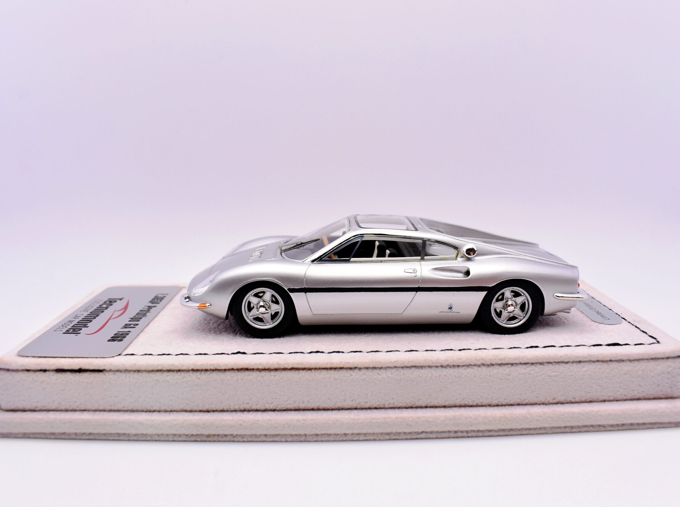 Modellino auto scala 1:43 ferrari F365P prototipo GA Tecnomodel modellismo da collezione - immagine 3