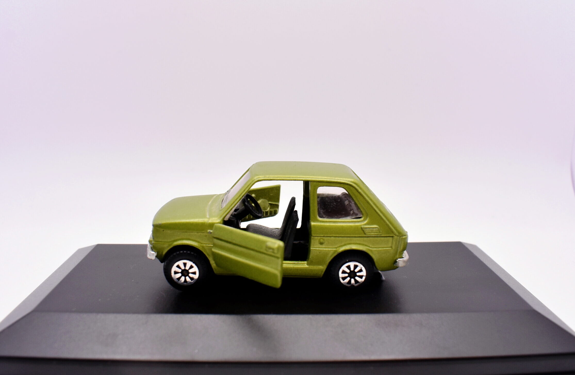 Modellino auto scala 1:43 Fiat 126 Polistil diecast modellismo da collezione