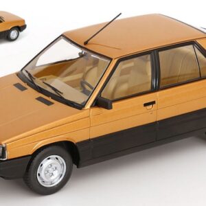Modellino auto scala 1:18 RENAULT 11 GTL 1985 diecast modellismo statico