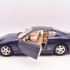 Modellino auto scala 1:24 Ferrari 456gt Burago modellismo statico da collezione