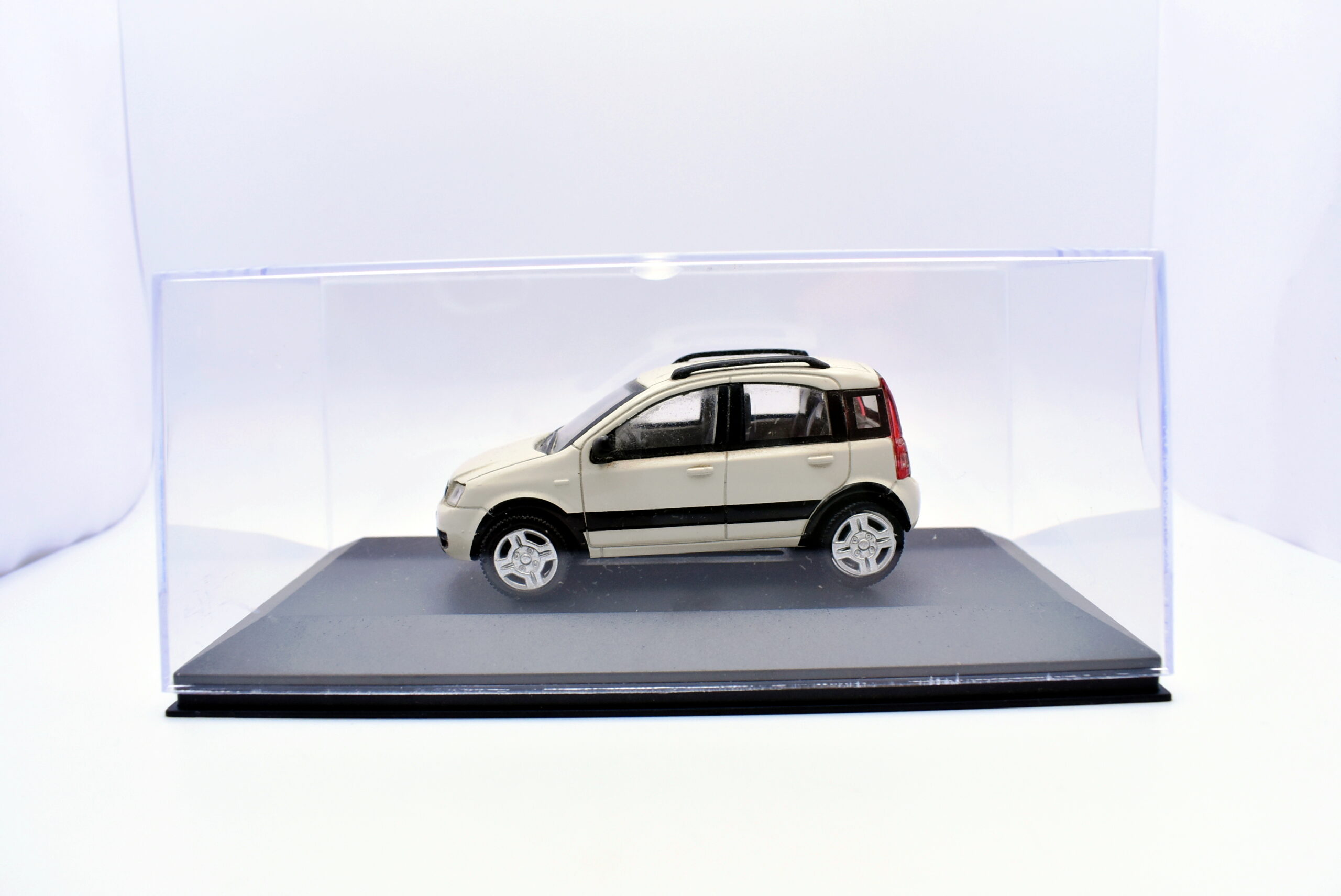 Modellino Auto Scala 1:43 fiat panda diecast modellismo statico - immagine 4