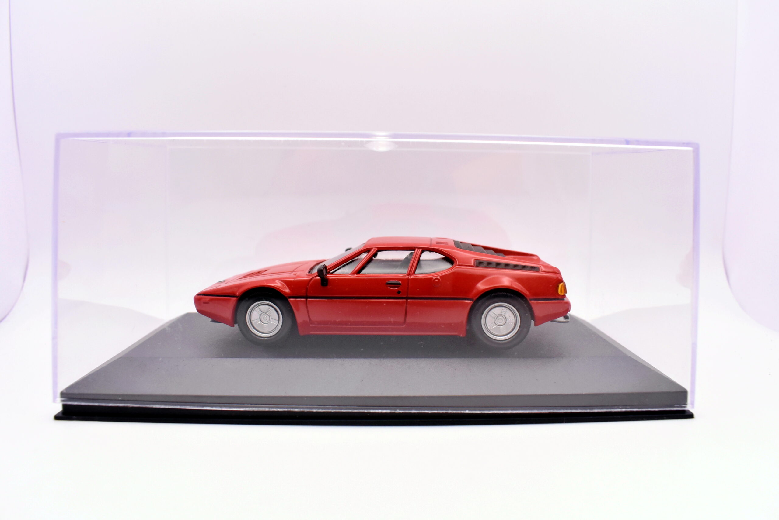 Modellino Auto Scala 1:43 BMW M1 diecast modellismo statico - immagine 5