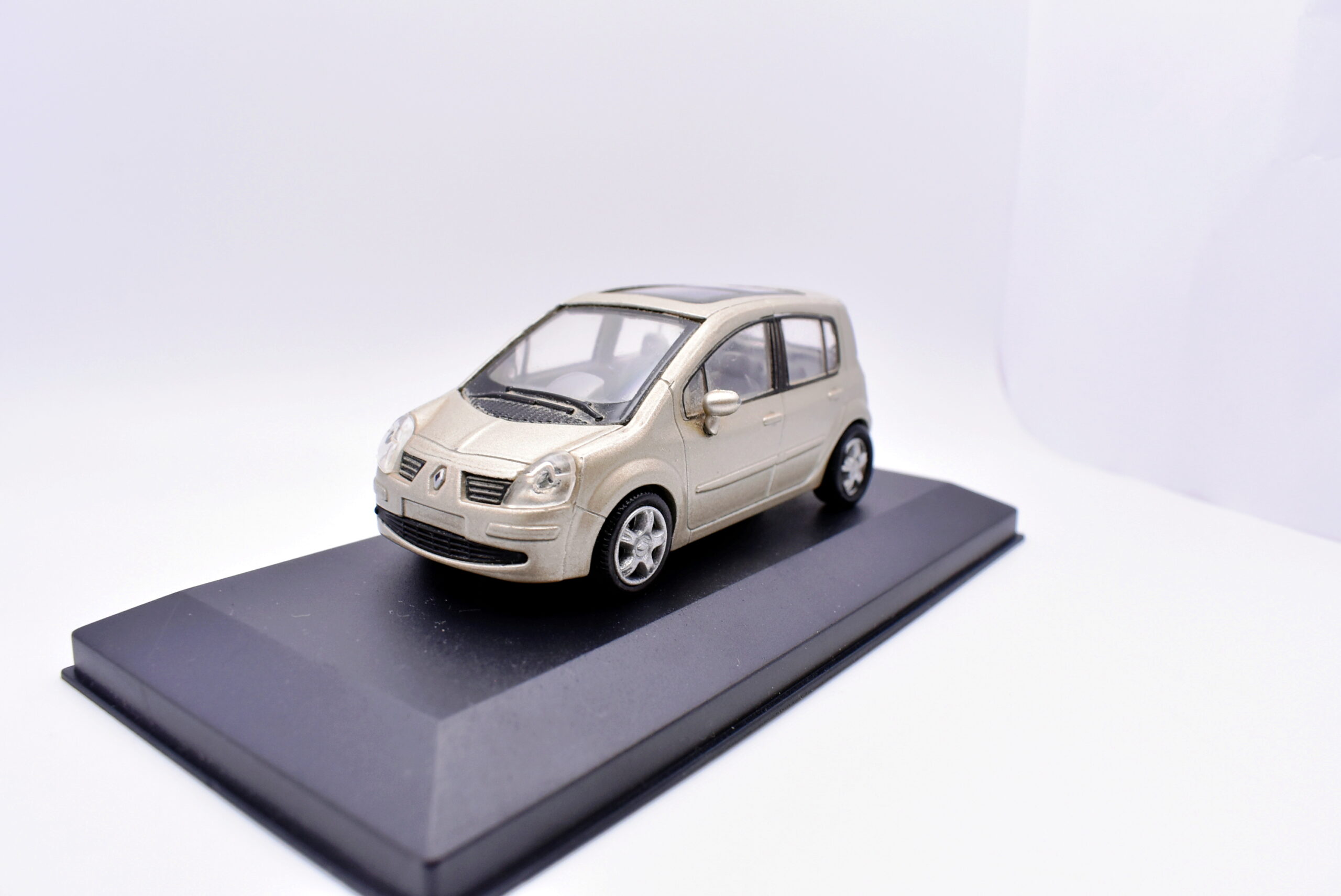 Modellino Auto Scala 1:43 renault modus diecast modellismo statico - immagine 2