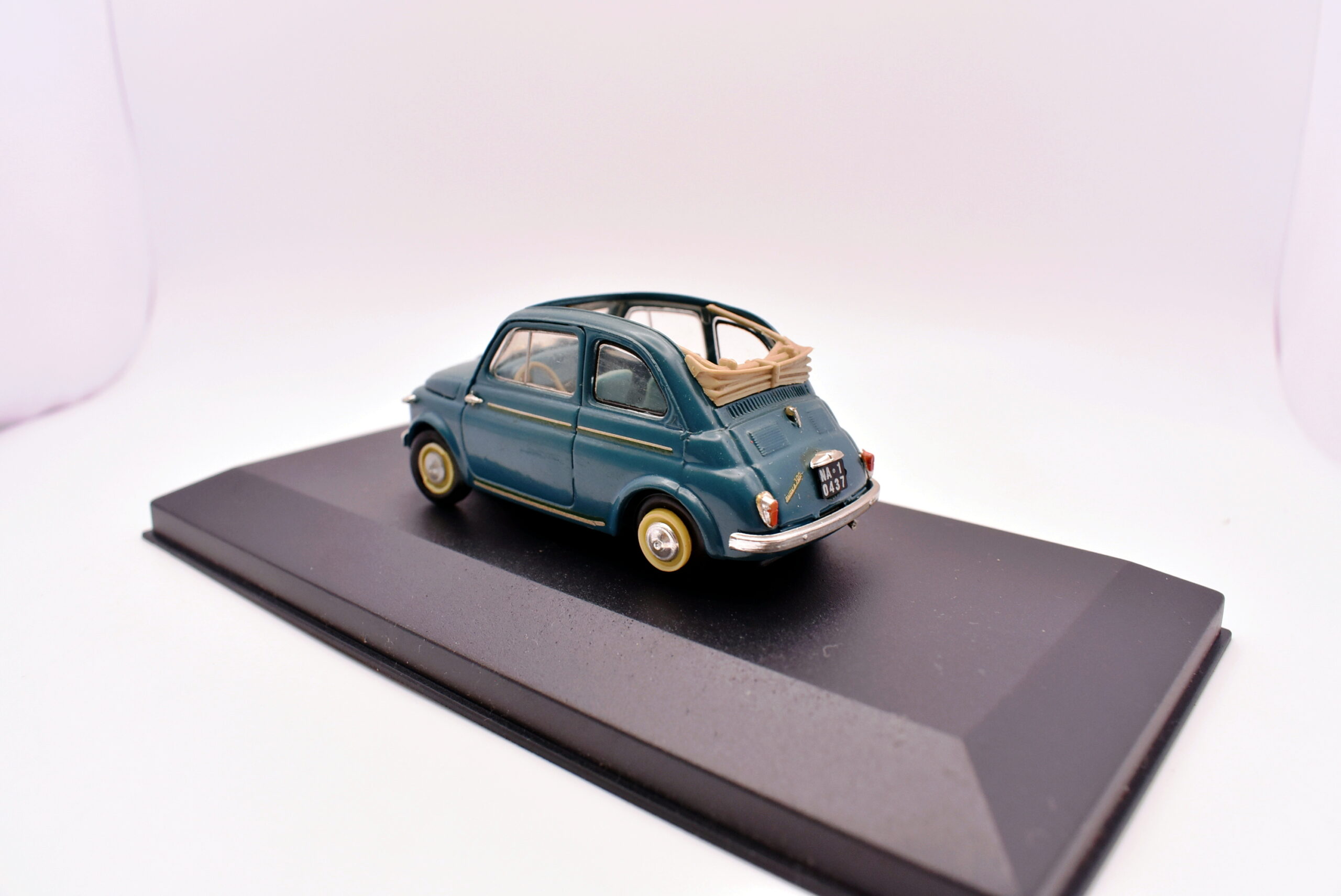 Modellino auto scala 1:43 fiat 500 Brumm diecast modellismo statico - immagine 4