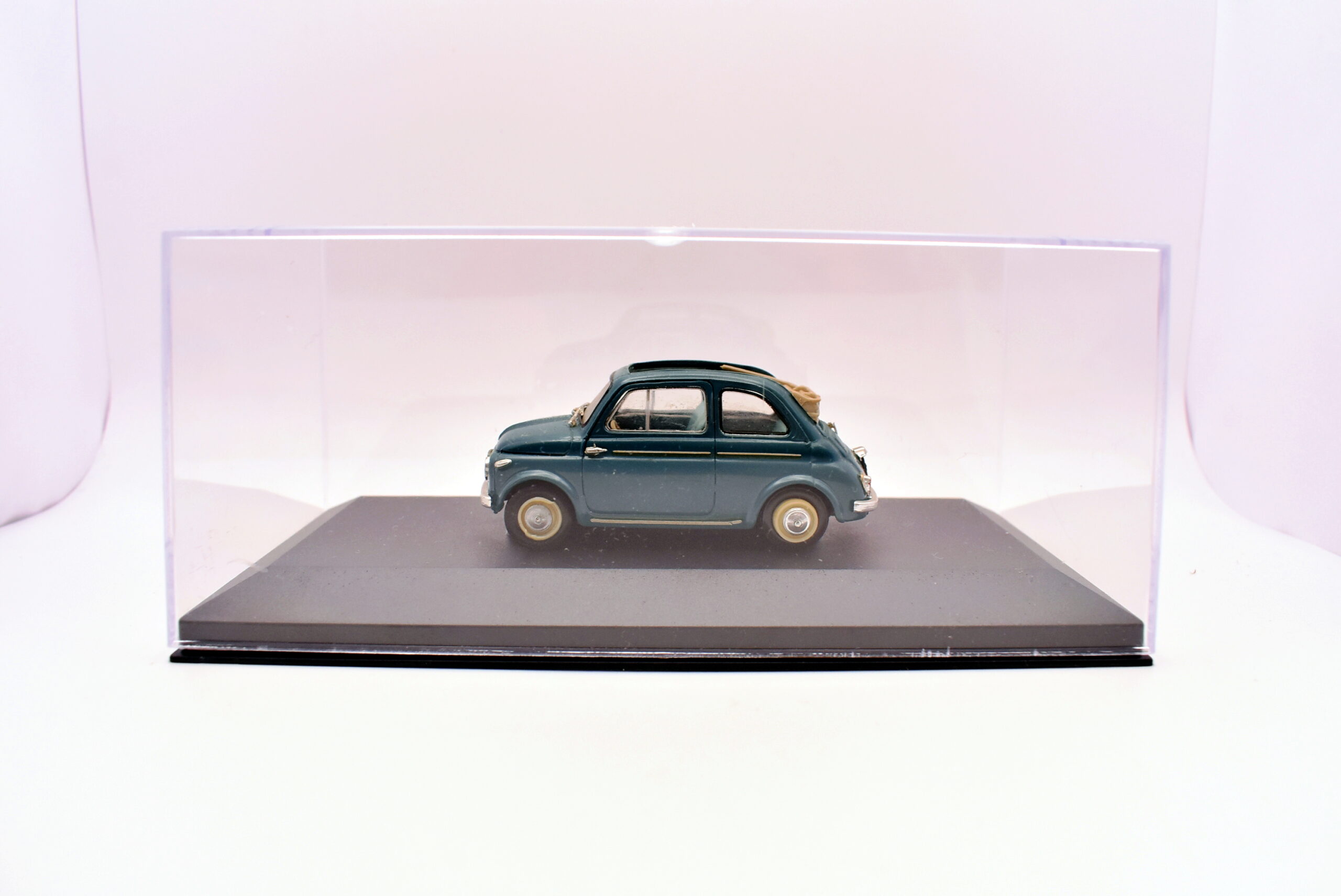 Modellino auto scala 1:43 fiat 500 Brumm diecast modellismo statico - immagine 5