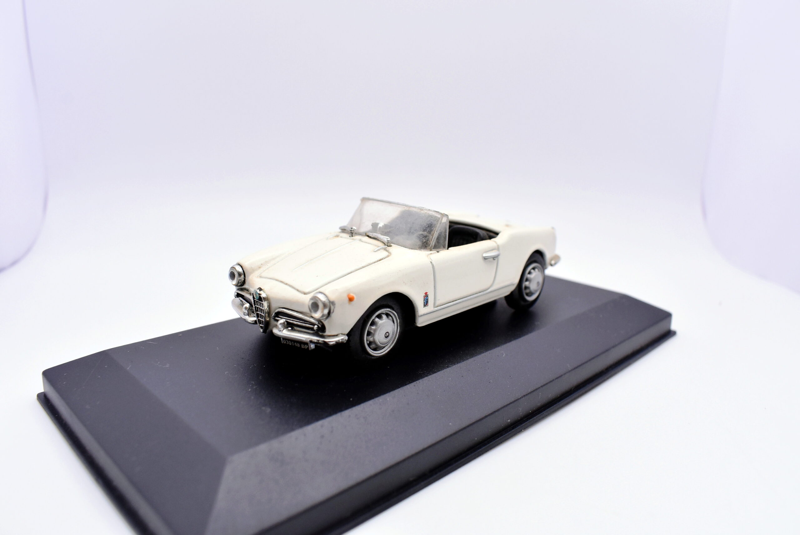 Modellino Auto Scala 1:43 alfa romeo giulietta spider diecast modellismo statico - immagine 2