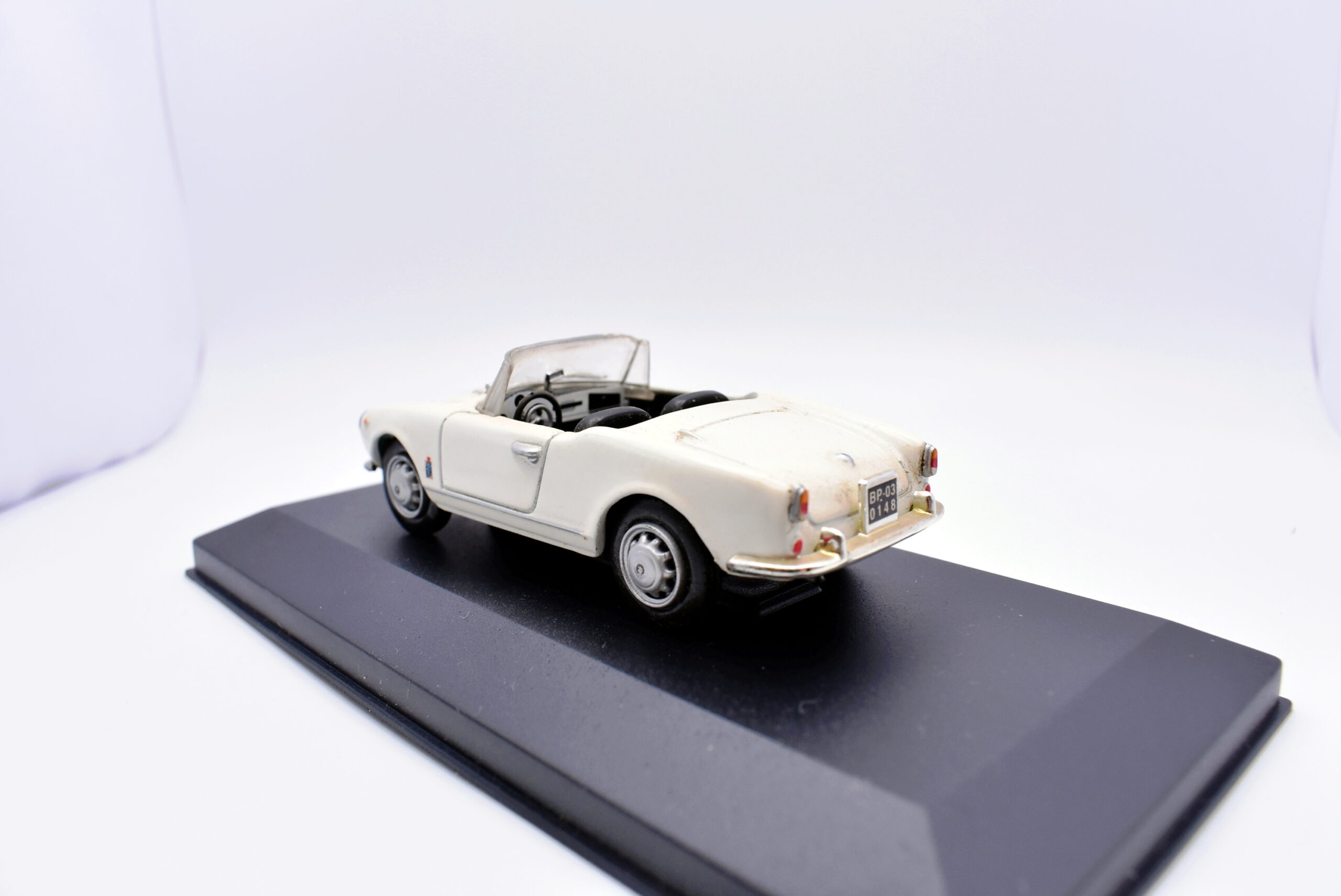 Modellino Auto Scala 1:43 alfa romeo giulietta spider diecast modellismo statico - immagine 3