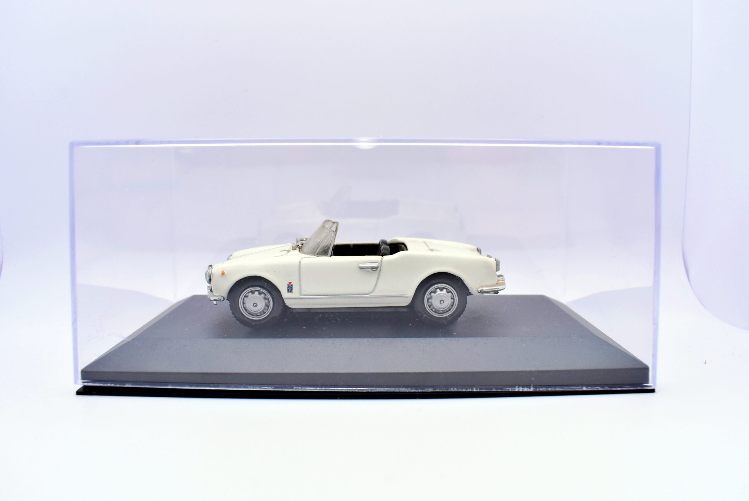 Modellino Auto Scala 1:43 alfa romeo giulietta spider diecast modellismo statico - immagine 4