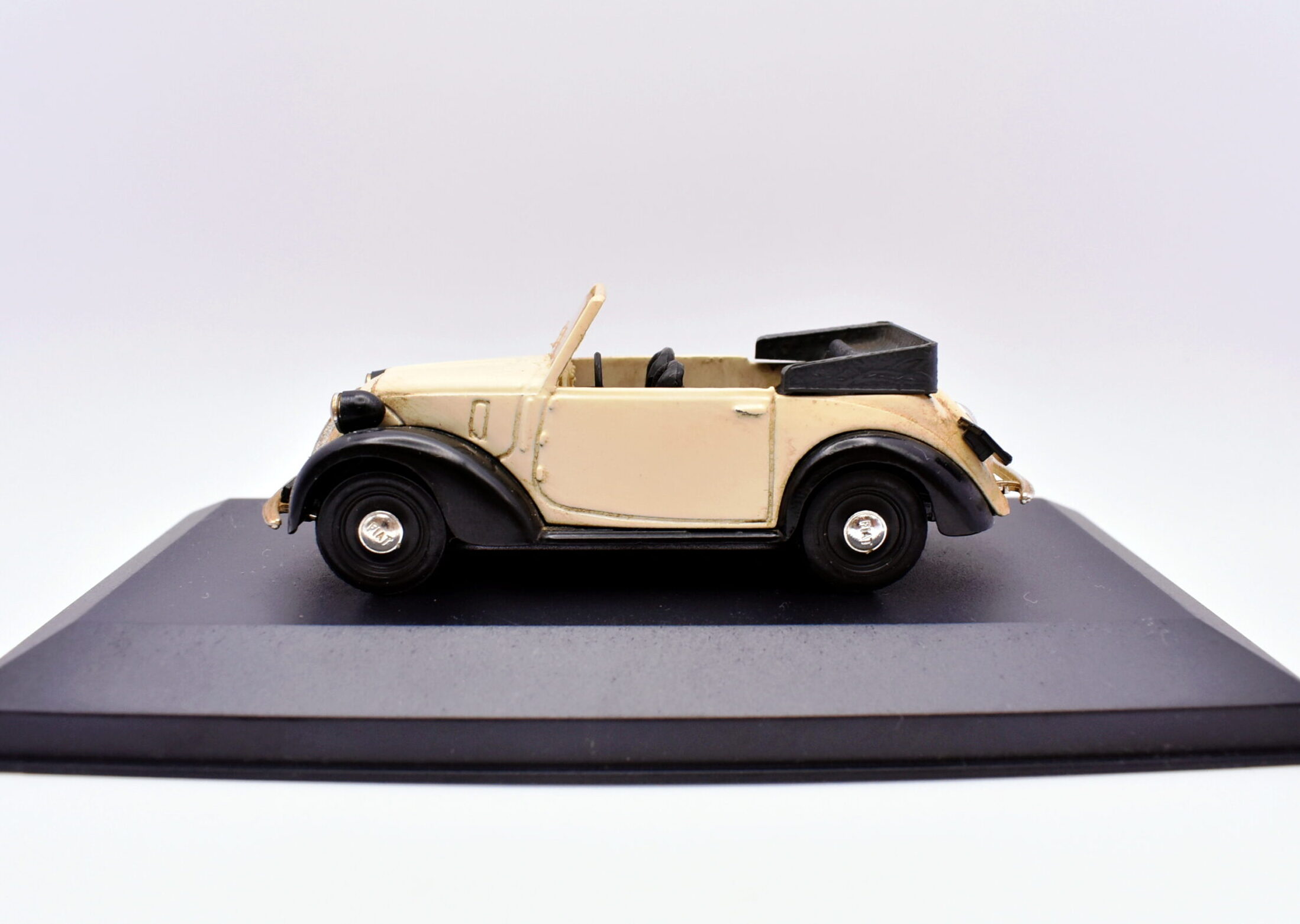 Modellino auto scala 1:43 fiat 508 C 1100 cabriolet Brumm diecast modellismo statico - immagine 2