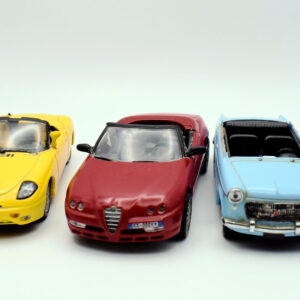 Lotto stock Modellini auto asta scala 1:43 diecast modellismo da collezione