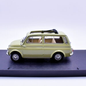 Modellino auto scala 1:43 fiat 500 giardiniera diecast modellismo collezione brumm
