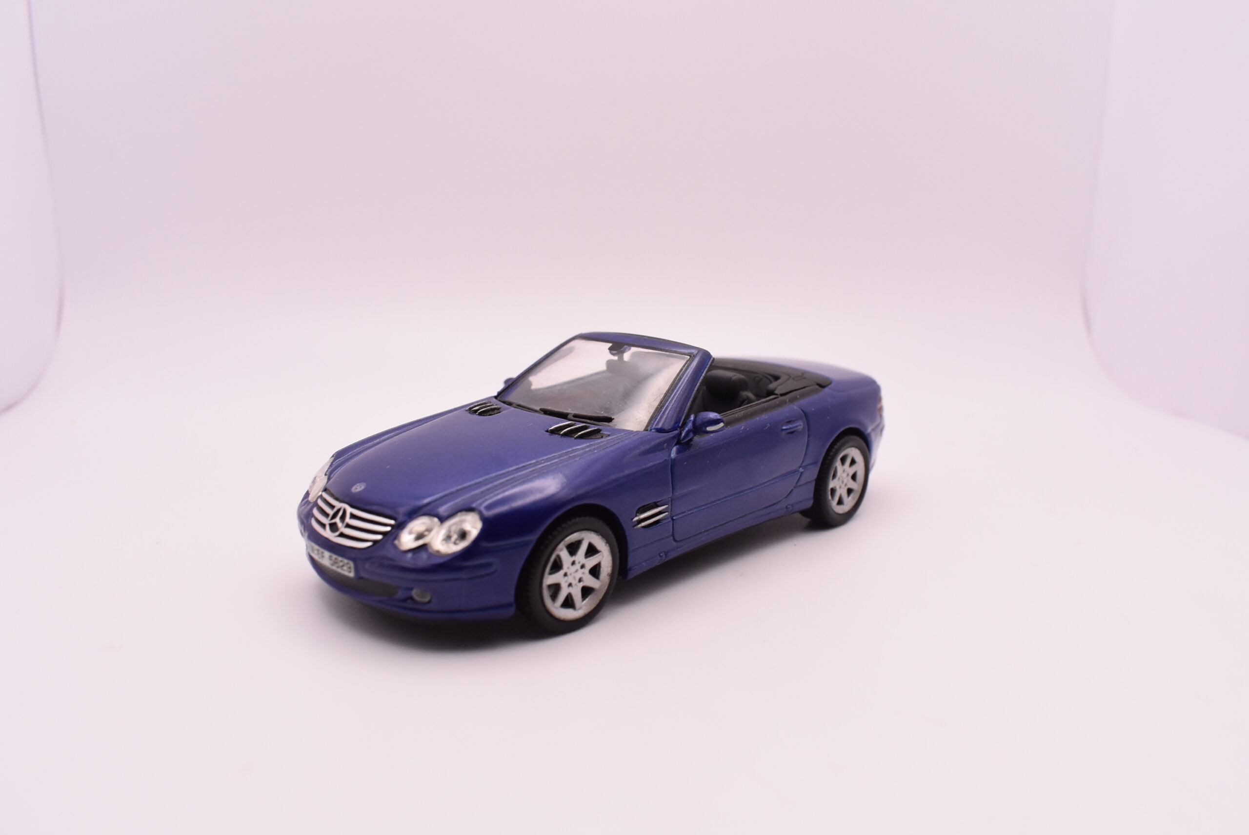 Modellino auto scala 1:43 mercedes benz sl600 diecast modellismo statico - immagine 2