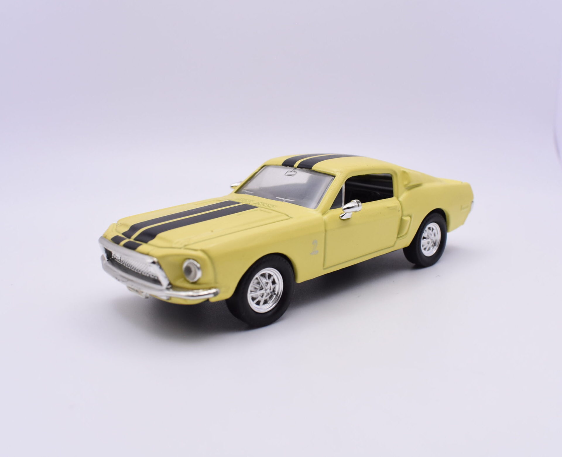 Modellino auto scala 1:43 ford shelby gt 500kr road signature diecast modellismo statico