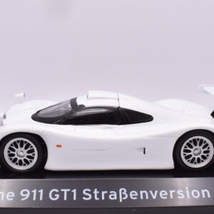Modellino auto racing scala 1:43 porsche 991 GT1 diecast modellismo statico