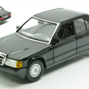 Modellino auto scala 1:24 Burago MERCEDES 190E diecast modellismo statico