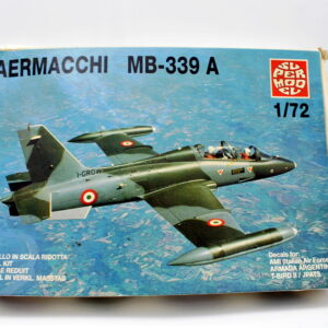 Modellini aerei model kit montaggi AERMACCHI MB-339 A scala 1:72 modellismo