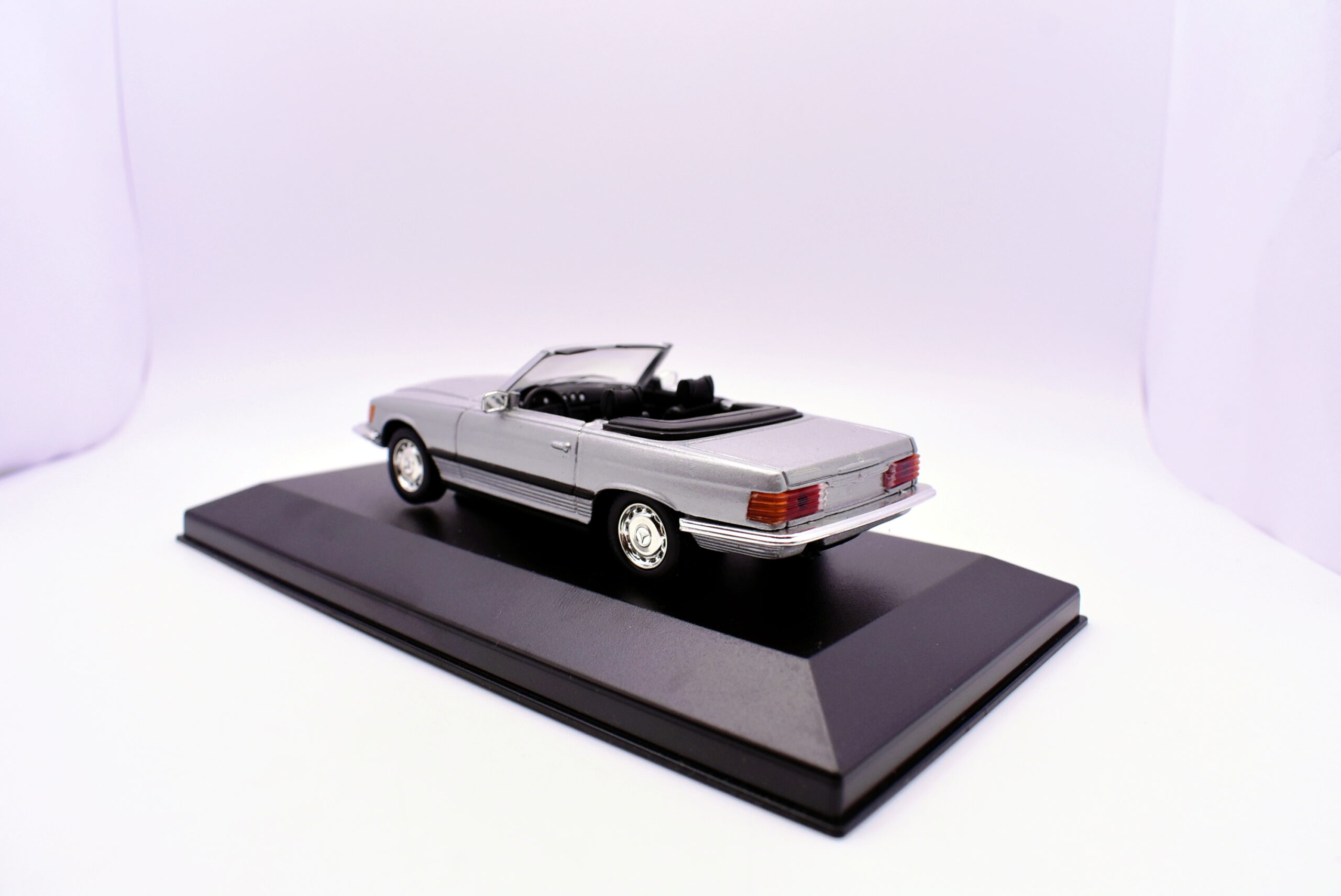 Modellino auto scala 1:43 mercedes benz 350 SL modellismo da collezione - immagine 3