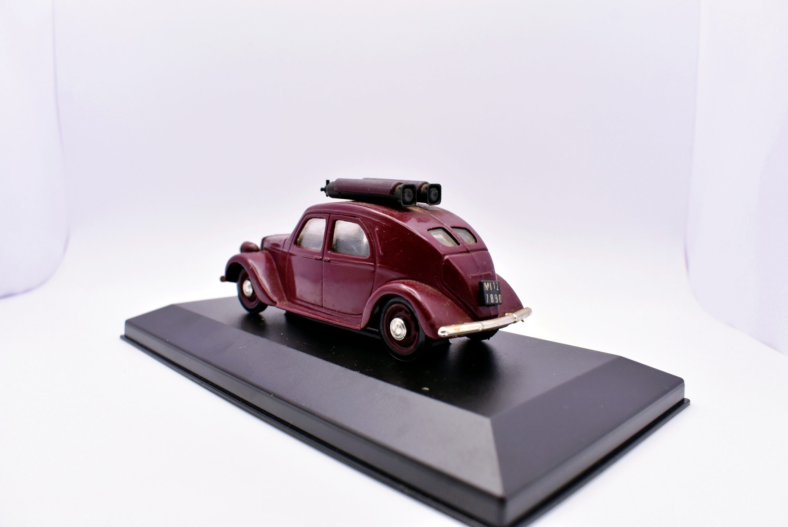 Modellino auto scala 1:43 lancia aprilia brumm metano modellismo da collezione - immagine 3