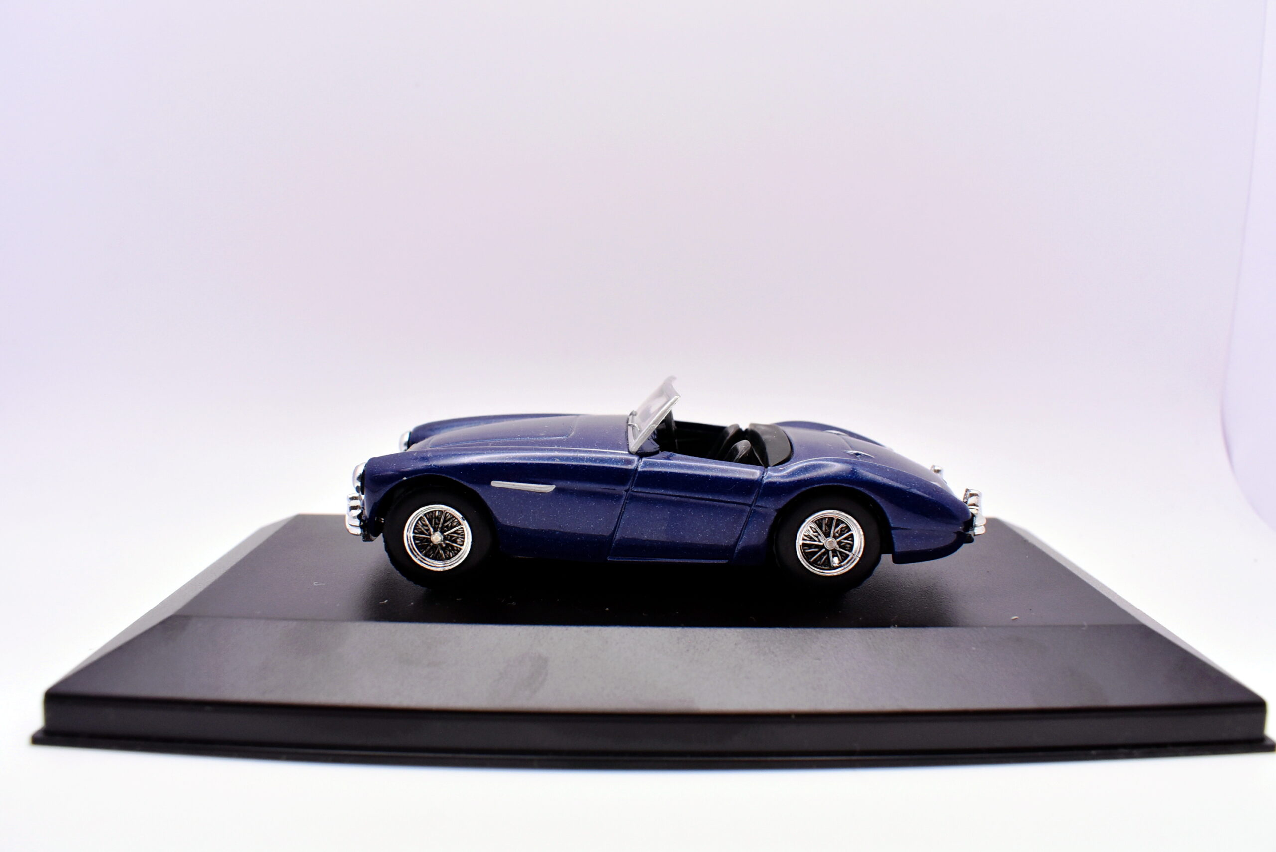 Modellino auto scala 1:43 austin healey 100 modellismo da collezione - immagine 2