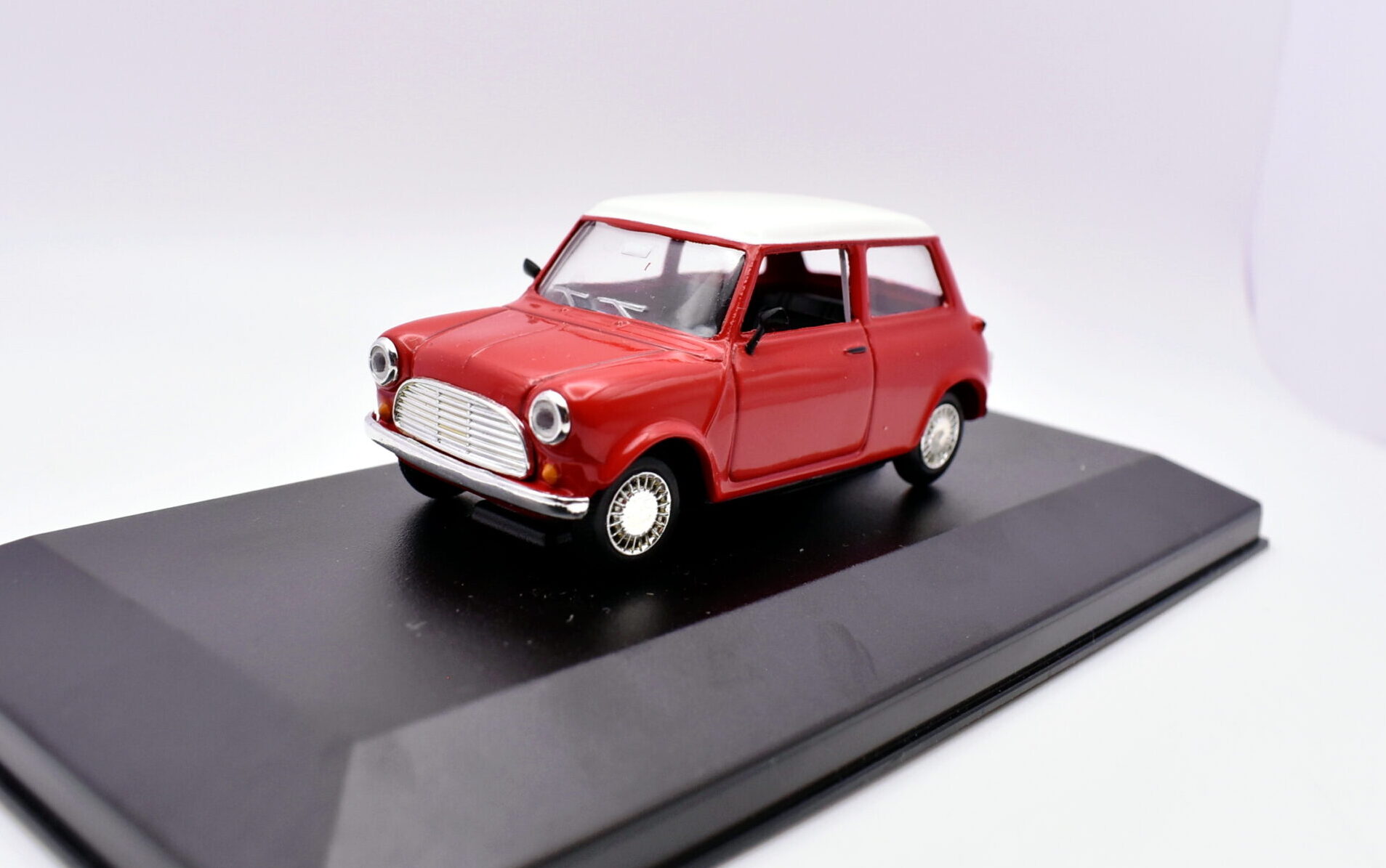 Modellino auto scala 1:43 mini cooper modellismo da collezione