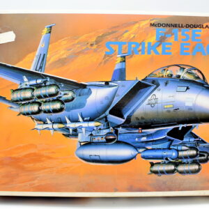 Modellini aerei model kit montaggio F-15E STRIKE EAGLE academy scala 1:72 modellismo