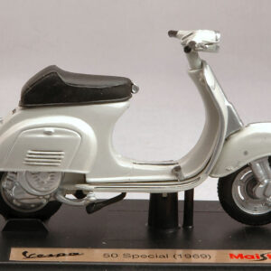 Modellino vespa scala 1:18 Maisto VESPA 50 SPECIAL bianco modellismo