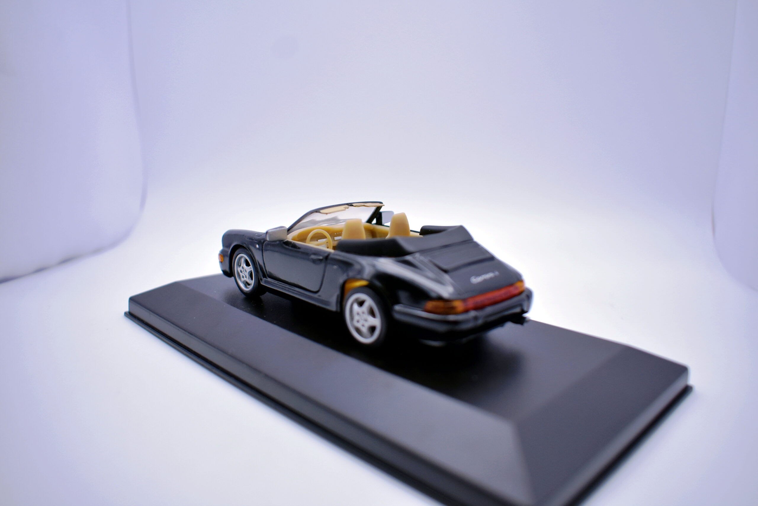 Modellino auto scala 1:43 porsche 911 modellismo da collezione - immagine 3