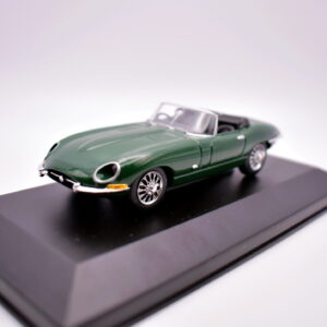 Modellino auto scala 1:43 jaguar e type modellismo da collezione