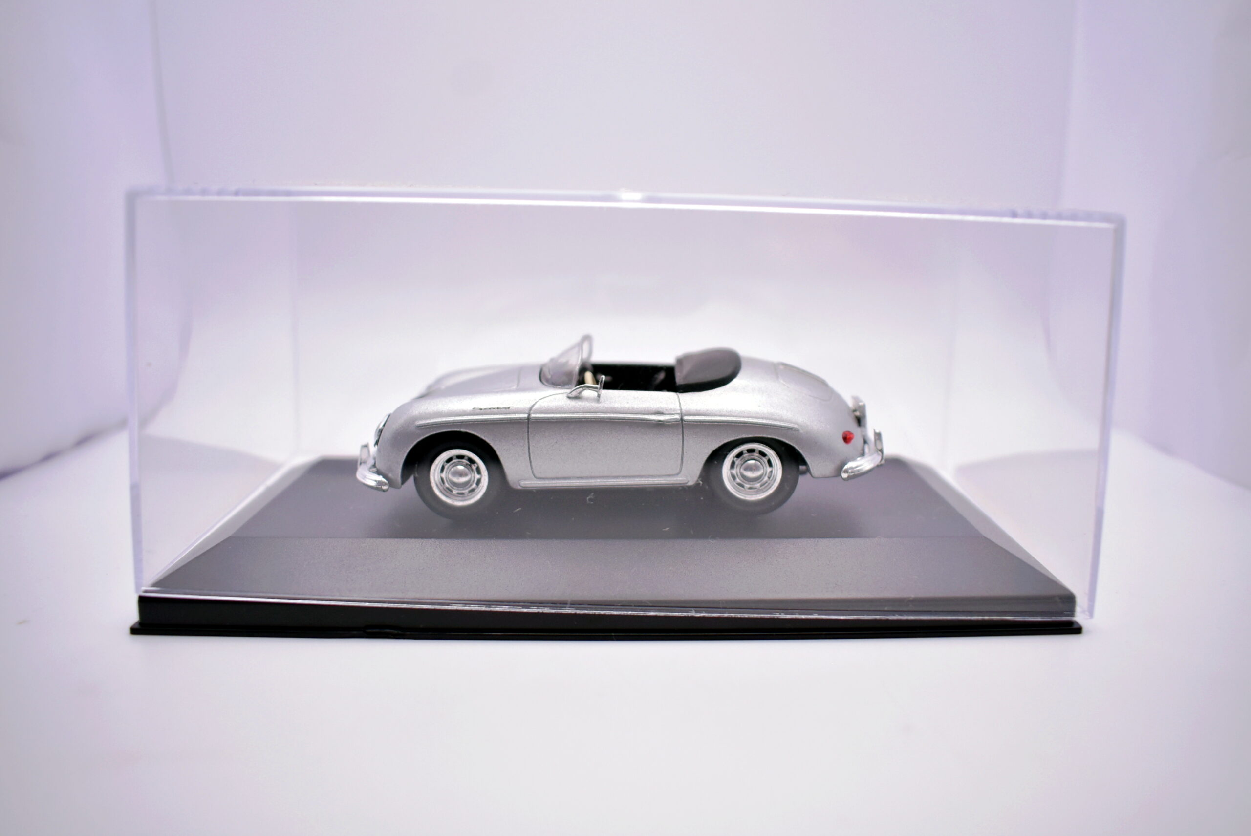 Modellino auto scala 1:43 porsche 356A modellismo da collezione - immagine 4