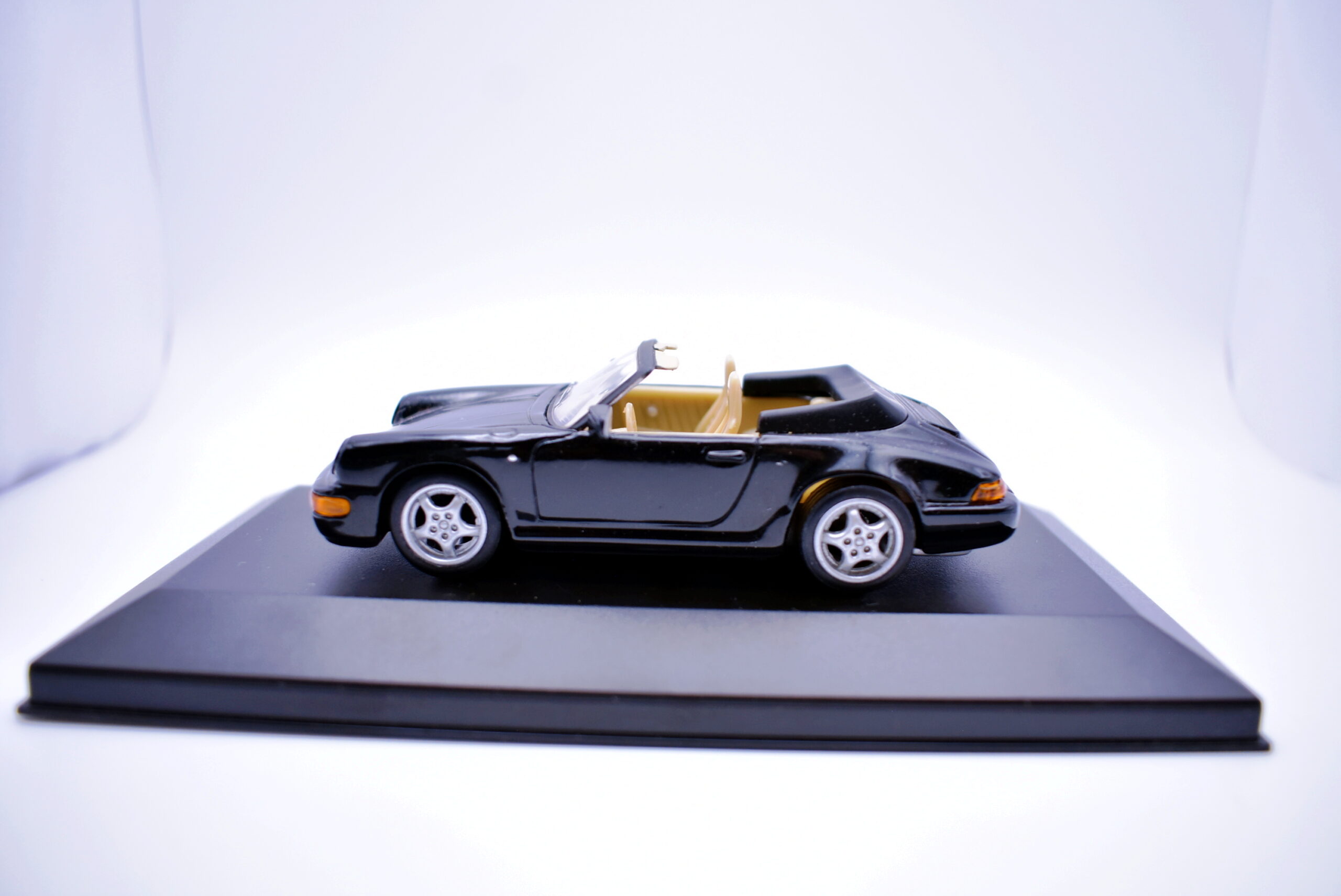 Modellino auto scala 1:43 porsche 911 modellismo da collezione - immagine 2