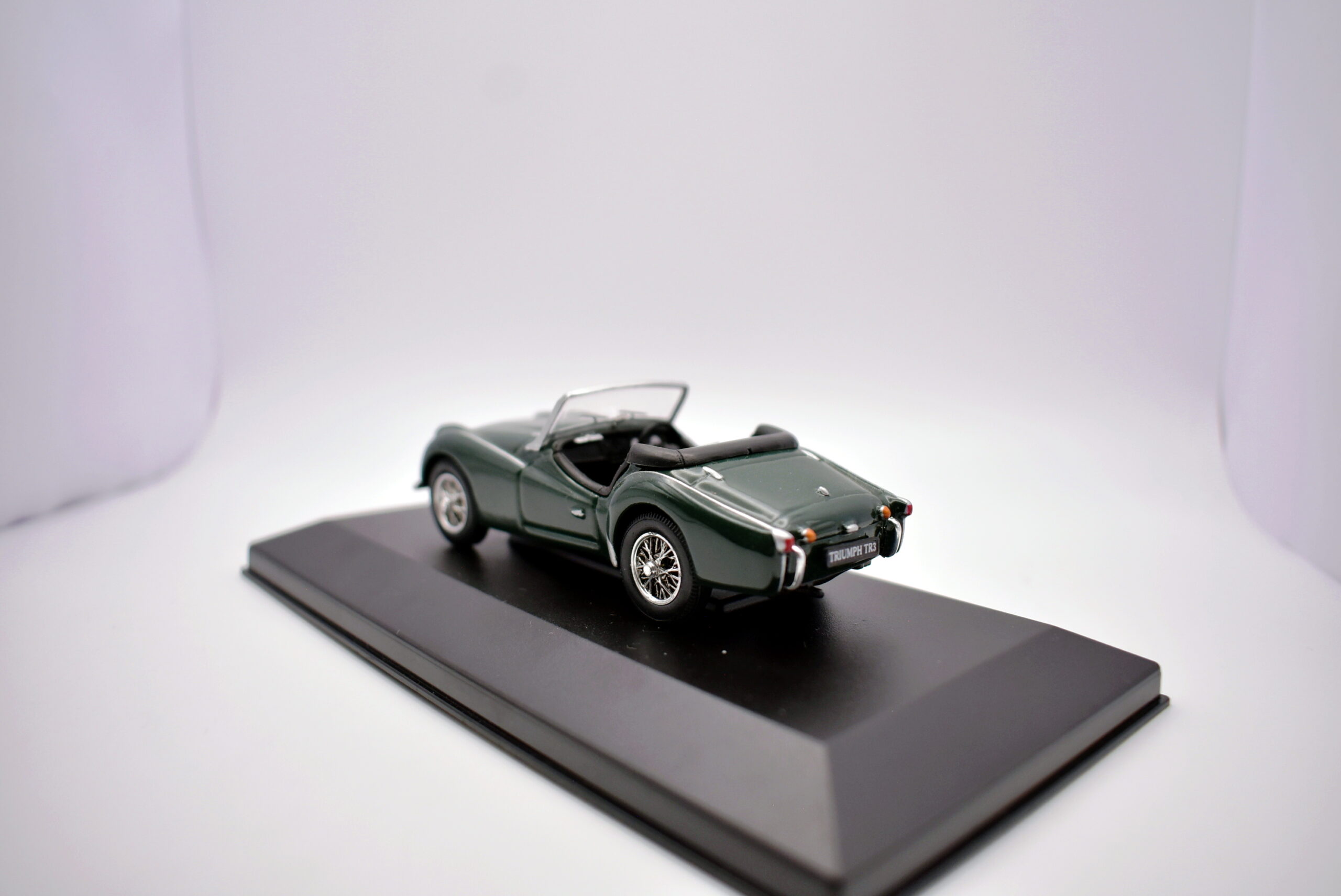 Modellino auto scala 1:43 triumph tr3 modellismo da collezione - immagine 4
