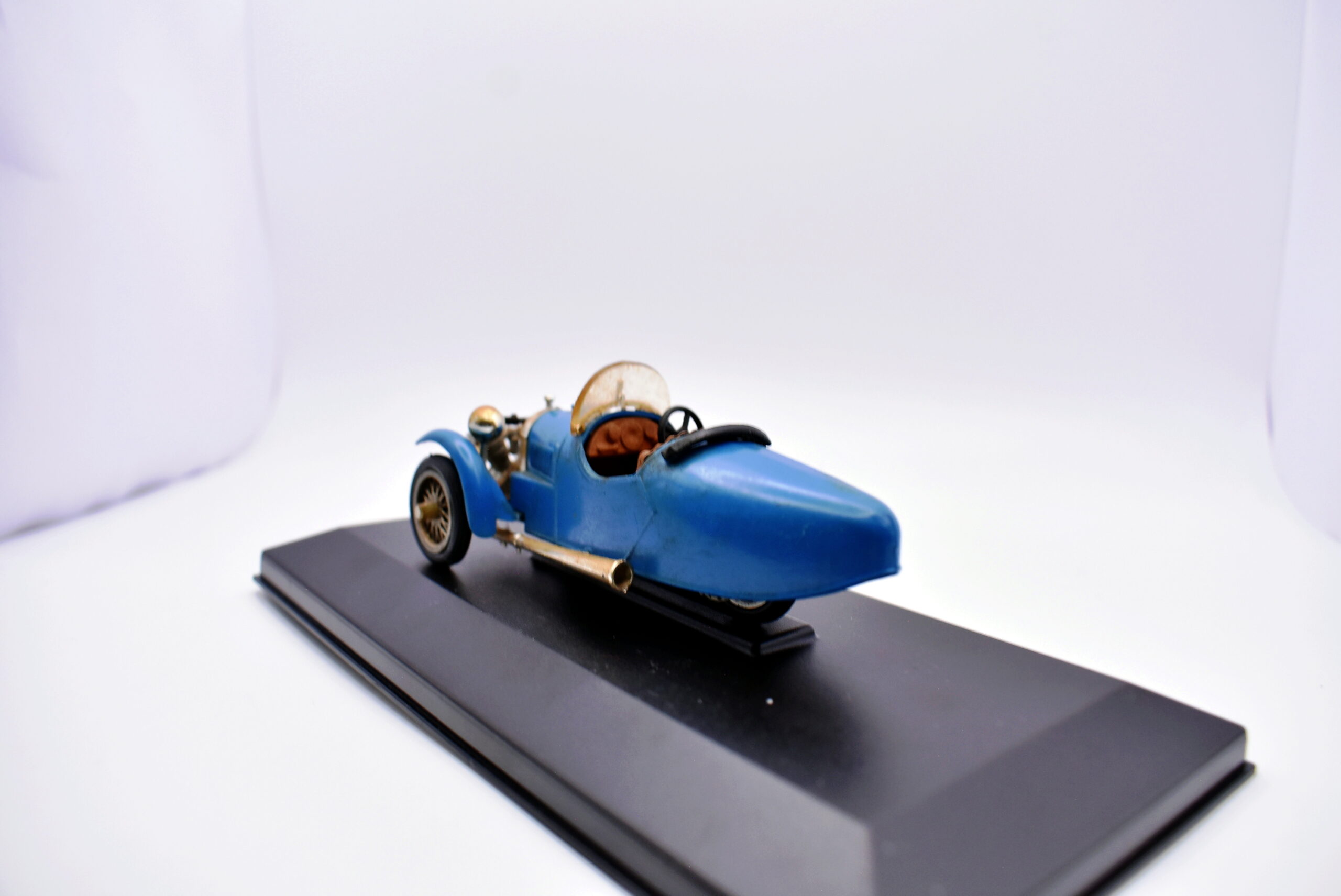Modellino auto scala 1:43 morgan cyclear 3 wheeler brumm modellismo da collezione - immagine 3
