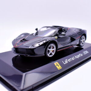 Modellino auto scala 1:43 la ferrari aperta diecast modellismo statico