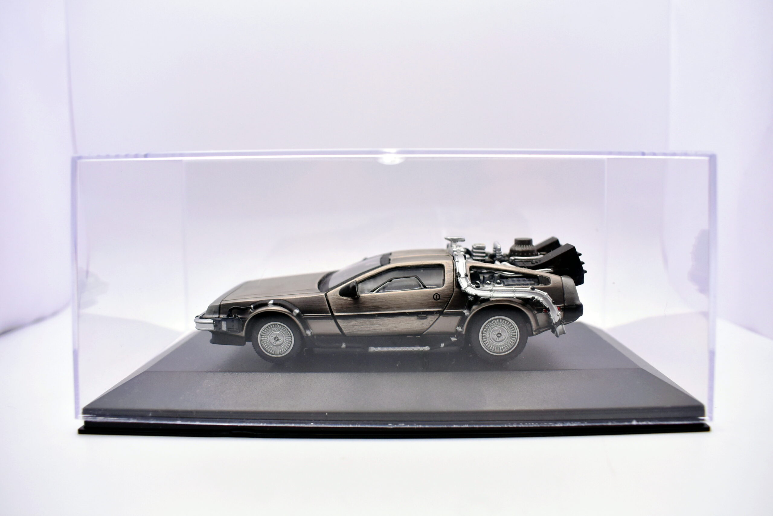 Modellino auto scala 1:43 Ritorno al futuro diecast modellismo statico - immagine 2